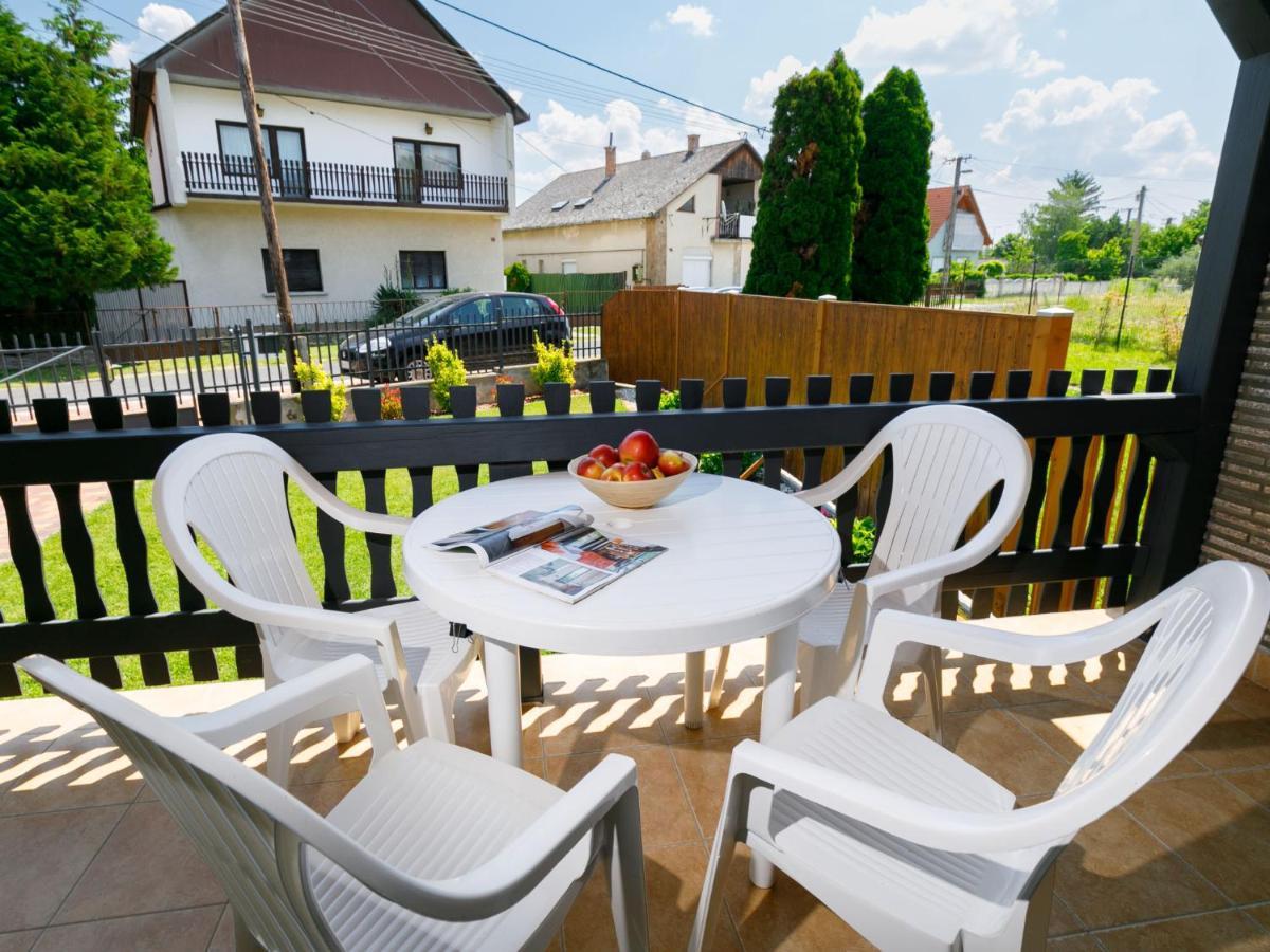 Holiday Home Hibiscus By Interhome Balatonkeresztúr Dış mekan fotoğraf