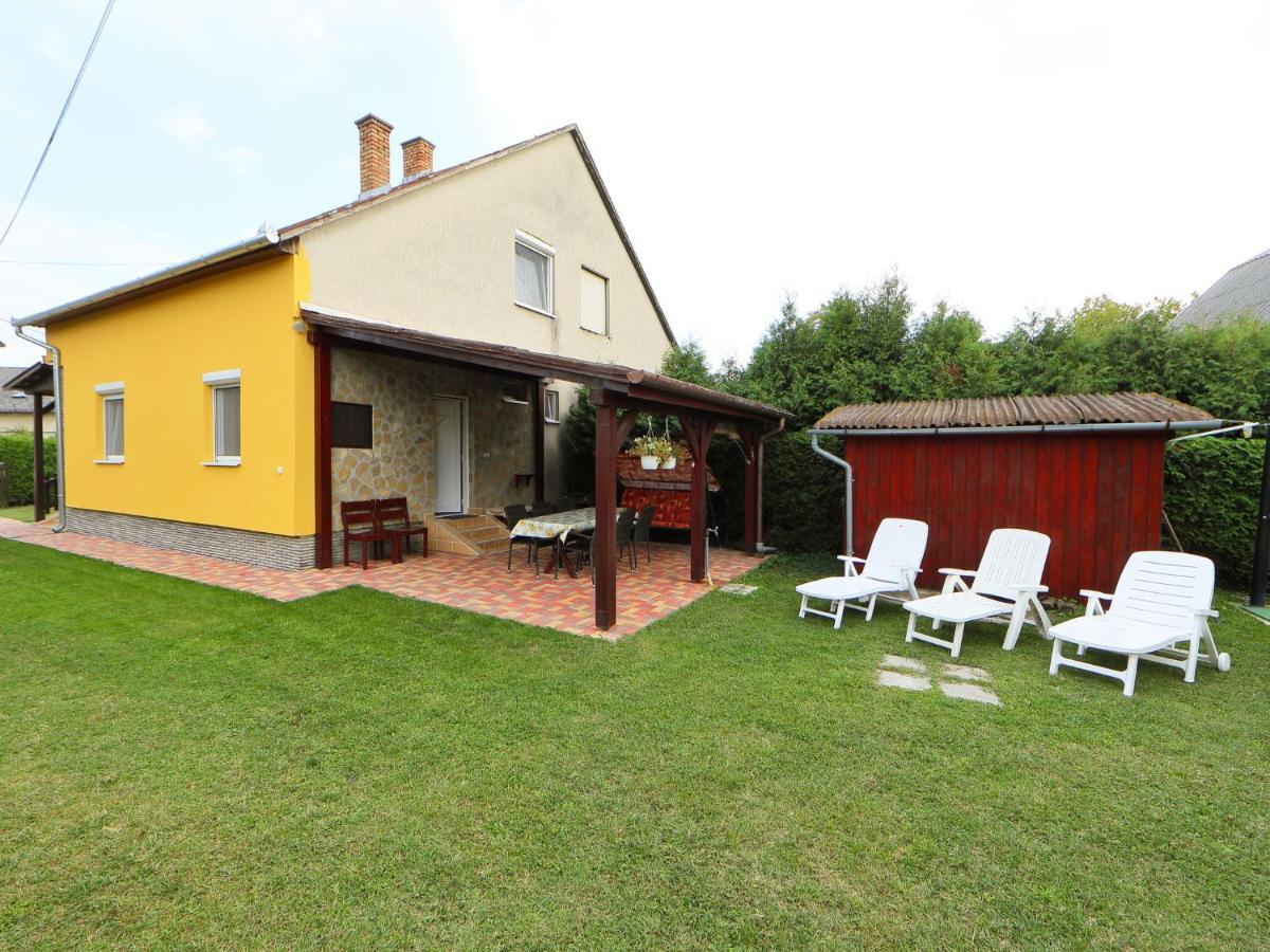 Holiday Home Hibiscus By Interhome Balatonkeresztúr Dış mekan fotoğraf
